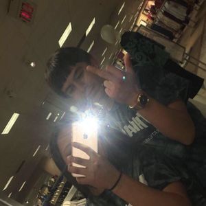 Meet your Posher, Monique